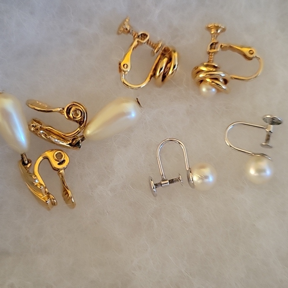 Pearl earrings set of 3 pairs of pearl clip and screw on earrings